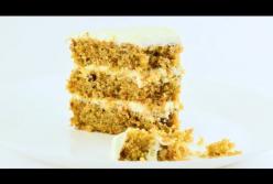 Потрясающий морковный торт за считанные минуты (видео)