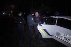 В Днепре мужчина взял в заложники проститутку и стрелял в таксиста (видео)