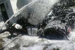 На Полтавщине фура с 20 тоннами нефти попала в ДТП (видео)