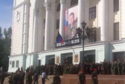 Появилось видео с похорон Захарченко в Донецке (видео)