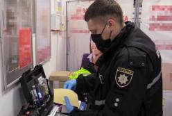 В Одессе задержали серийного грабителя почтовых отделений (видео)