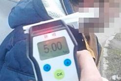 Смертельная доза: водитель напился так, что зашкалило прибор (видео)