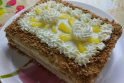 Вкуснейший торт без выпечки с творожным кремом и ананасами (видео)