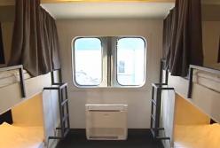 Теперь в вагоне метро можно ночевать: такое возможно пока только в Киеве (видео)