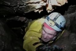 Уникальные кадры спасения тайских детей из пещеры: операция продолжается (видео)