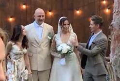 Он-лайн: свадьба Потапа и Насти - как вам платье невесты? (видео)