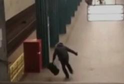 В киевском метро начудил пассажир (видео)