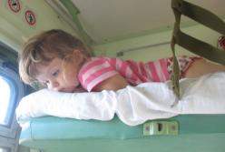 Доктор Комаровский рассказал, как можно уберечь ребенка от жары в поезде (видео)