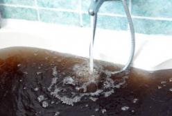 В кранах украинцев вода, которой даже мыться вредно (видео)