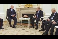 "Боли, нервы, или..?": Путин странно вел себя на встрече с Лукашенко (видео)