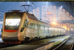 Неуправляемый поезд чуть не разрушил целый город (видео)