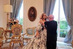 Скандальная телеведущая похвасталась фотосессией для Dolce&Gabbana (видео)