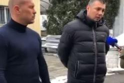 Скандальный полицейский рассказал причину избиения активиста (видео)
