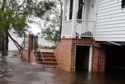 Смертельный ураган "Флоренс" унес жизни 7 человек, в том числе младенца и его мамы (видео)