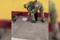На Волыни пограничники перехватили два дрона с сигаретами (видео)