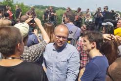 В Киеве напали на Гребенщикова во время концерта (видео)