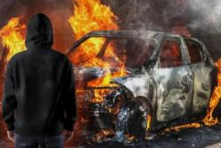 Стрілянина в Одесі: зрадниця з вибухівкою ледь не підірвала військкомат (відео)