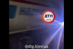 Под Киевом джип на огромной скорости влетел в бензовоз (видео)
