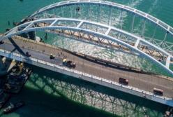 Путин едет, мост ползет: зачем глава РФ приехал в Крым (видео)