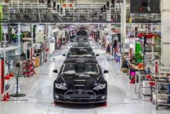 Как устроен завод Tesla: Илон Маск лично провел экскурсию (видео)