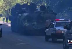 В Киеве эвакуировали сломавшийся парадный танк (видео)