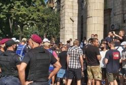 В Киеве произошли стычки на акции телеканала КРТ (видео)