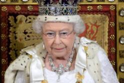 Королева Елизавета II через 3 года может отдать власть в руки принцу Чарльзу (видео)