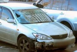 Пьяный полицейский насмерть сбил пешехода (видео)