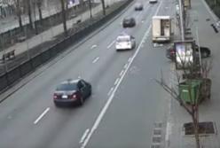 В Киеве пьяная женщина за рулем устроила гонки с полицией (видео)