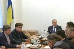 Прямой эфир: введение военного положения - заседание Комитета Верховной Рады (видео)