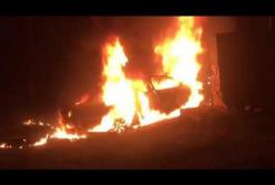 В Одесской области в результате ДТП взорвался автомобиль: двое людей сгорели заживо (видео)