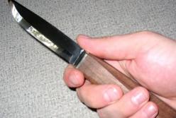 Убил жену возле детского сада и перерезал себе горло (видео)