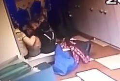 Воспитательница детского сада под Киевом попала в скандал из-за жестокого обращения с детьми (видео)