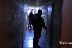 В Украине незаконно легализовали более двух сотен иностранцев (видео)