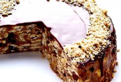Самый ленивый торт без выпечки с "изюминкой": невероятно вкусный рецепт (видео)