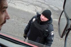 "Ну что вам, трудно?": как полицейские останавливают водителей (видео)