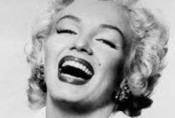 Сегодня - День улыбки: В какой стране люди улыбаются чаще? (видео)