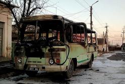 В Одесской области рядом с отделением пожарных сгорел автобус Нацгвардии (видео)