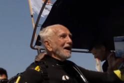 Старейший в мире аквалангист установил новый рекорд (видео)