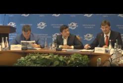 Зеленский: у меня зарплата 22 тысячи. А какая у вас? (видео)