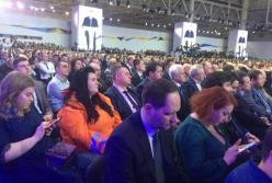 Alyona Alyona заявила, что ее обманом заманили на форум Порошенко (видео)