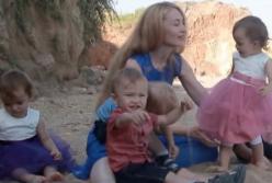 Единственные пятерняшки в Украине отметили двухлетие: о буднях и праздниках (видео)