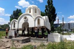 В Херсоне за считанные часы построили церковь (видео)