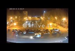 В Мелитополе три десятка автолюбителей в карантин устроили тусовку в центре города (видео)