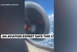 Оторвалась деталь двигателя: съемка из иллюминатора самолета (видео)