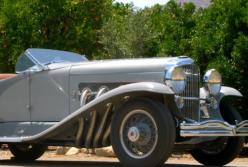 Красавчик суперкар продан по цене самолета за $22 млн (видео)