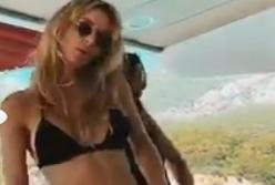 Лобода устроила горячие танцы в крошечном бикини (видео)