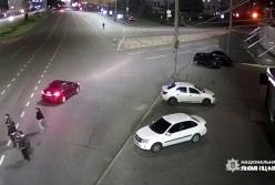 Трем мужчинам грозит до 15 лет за нападение на врача в Киеве (видео)