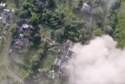 Украинские военные разгромили позицию боевиков на Луганщине (видео)