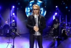 Олег Винник необычно перепел хит Оли Поляковой "Шлепки" (видео)